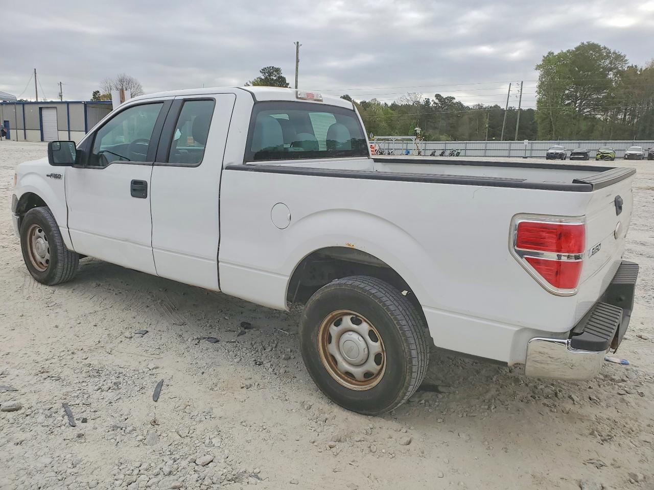 2011 Ford F150 VIN 1FTEX1CM6BFD07663 photo 2