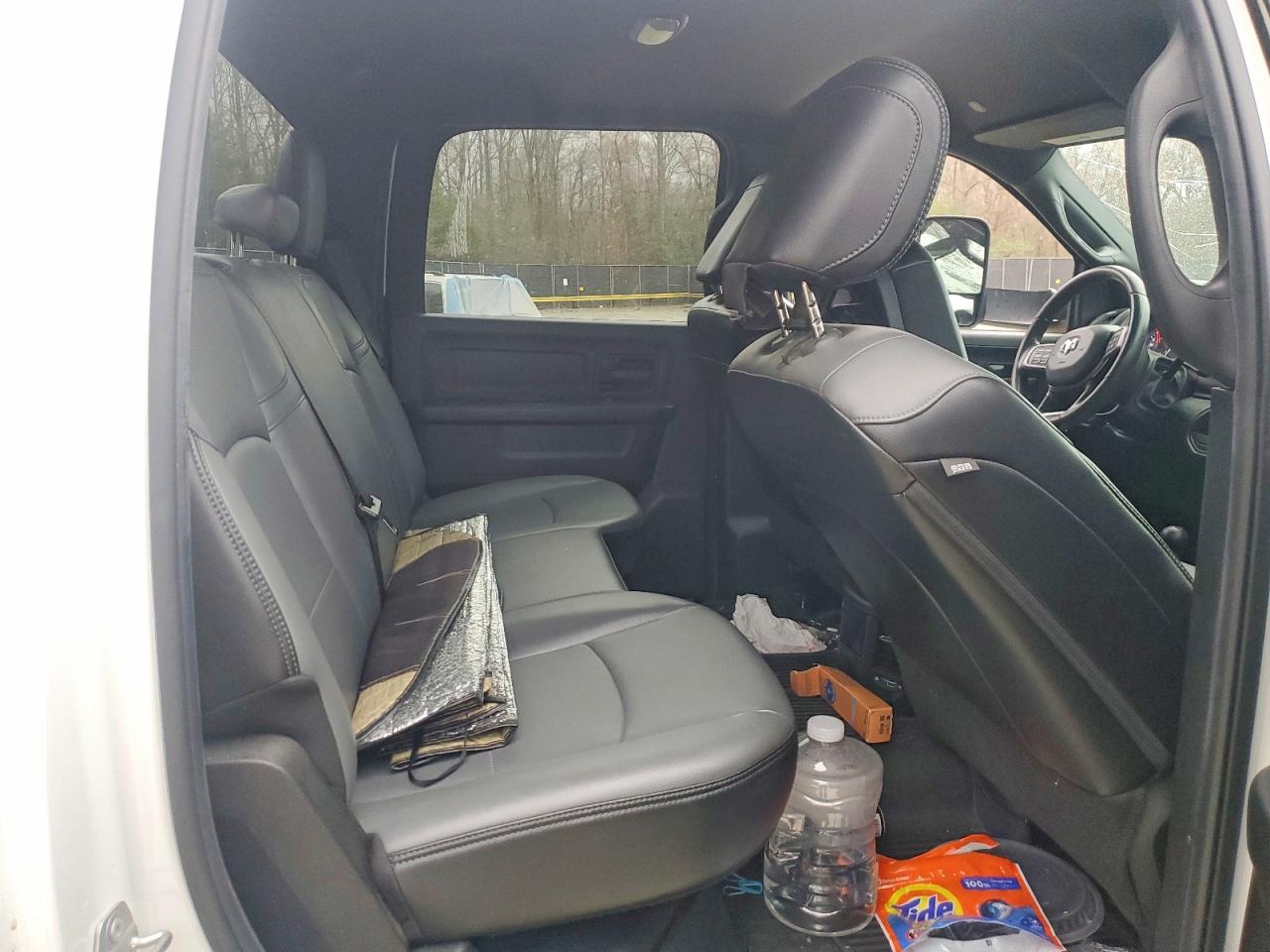 2022 Ram 3500 VIN 3C63R3GL0NG338304 photo 11
