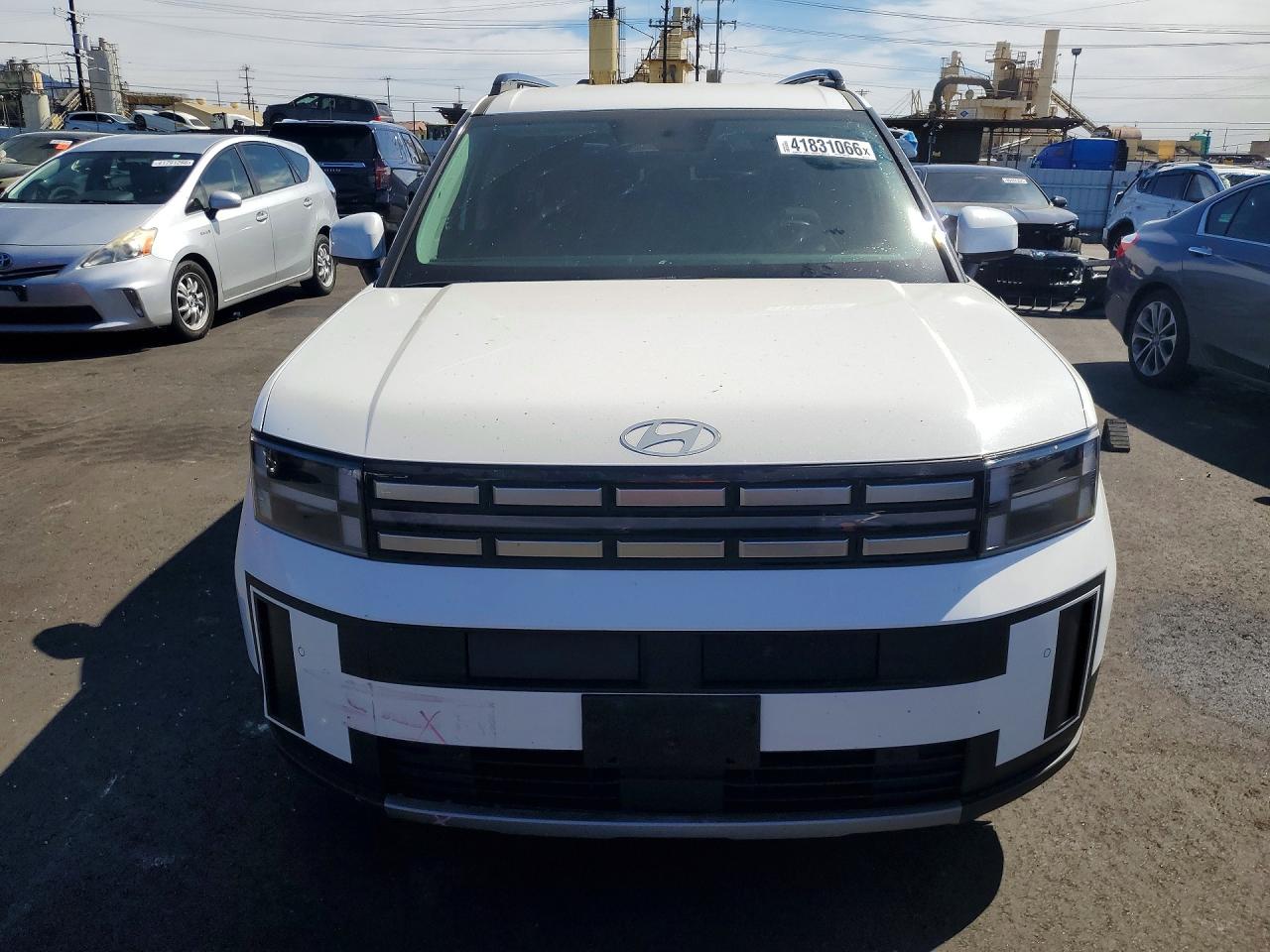 2024 Hyundai Santa fe hybrid VIN 5NMP24G11RH003193 photo 5