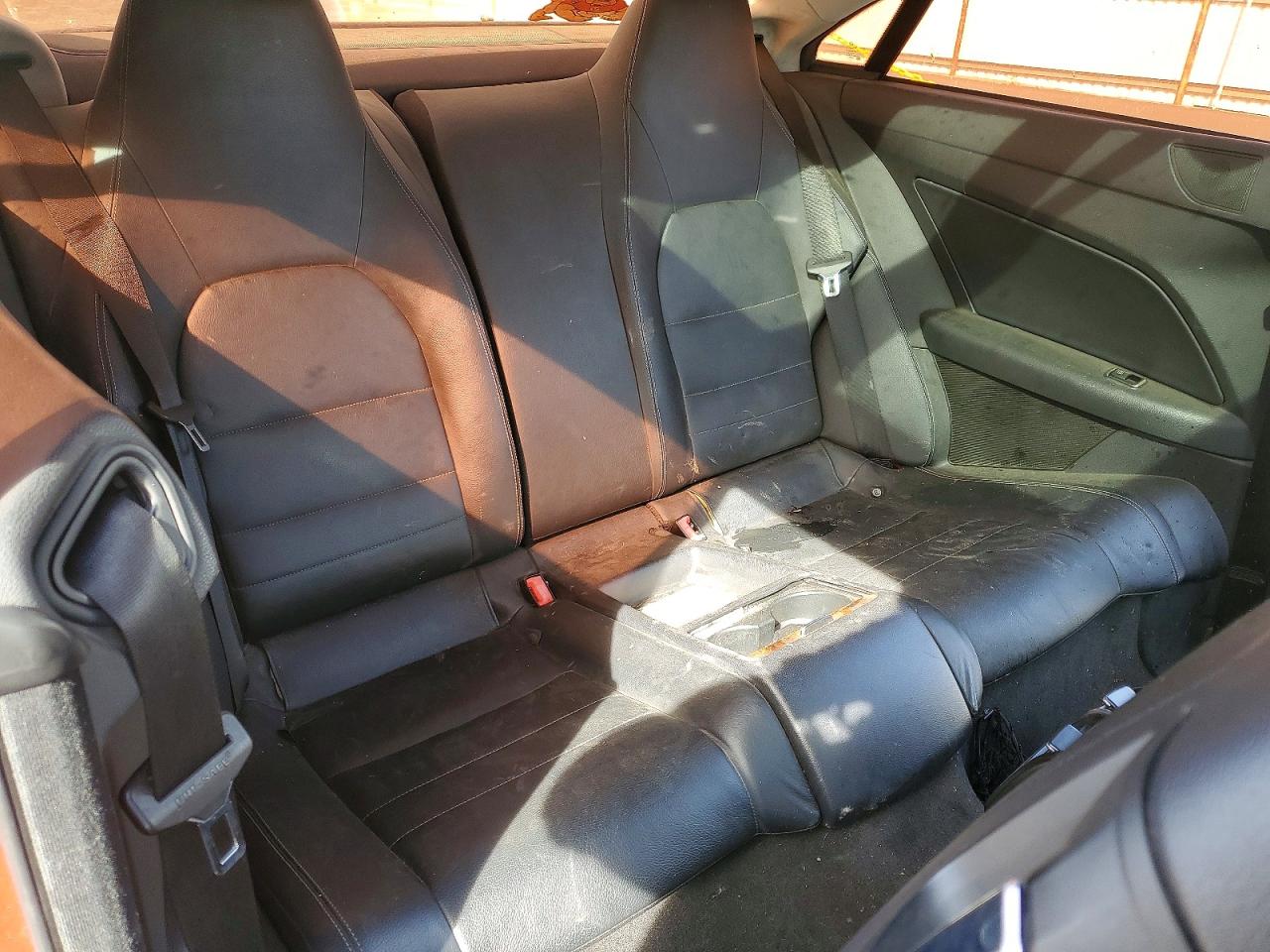 2012 E-class VIN WDDKJ5KB8CF154626 photo 10