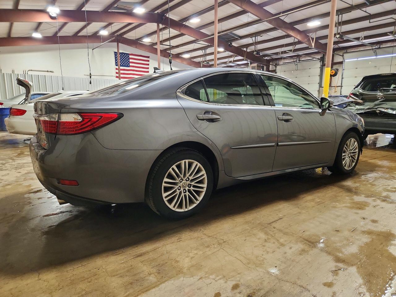 2013 Lexus ES350 VIN JTHBK1GG9D2068253 photo 3