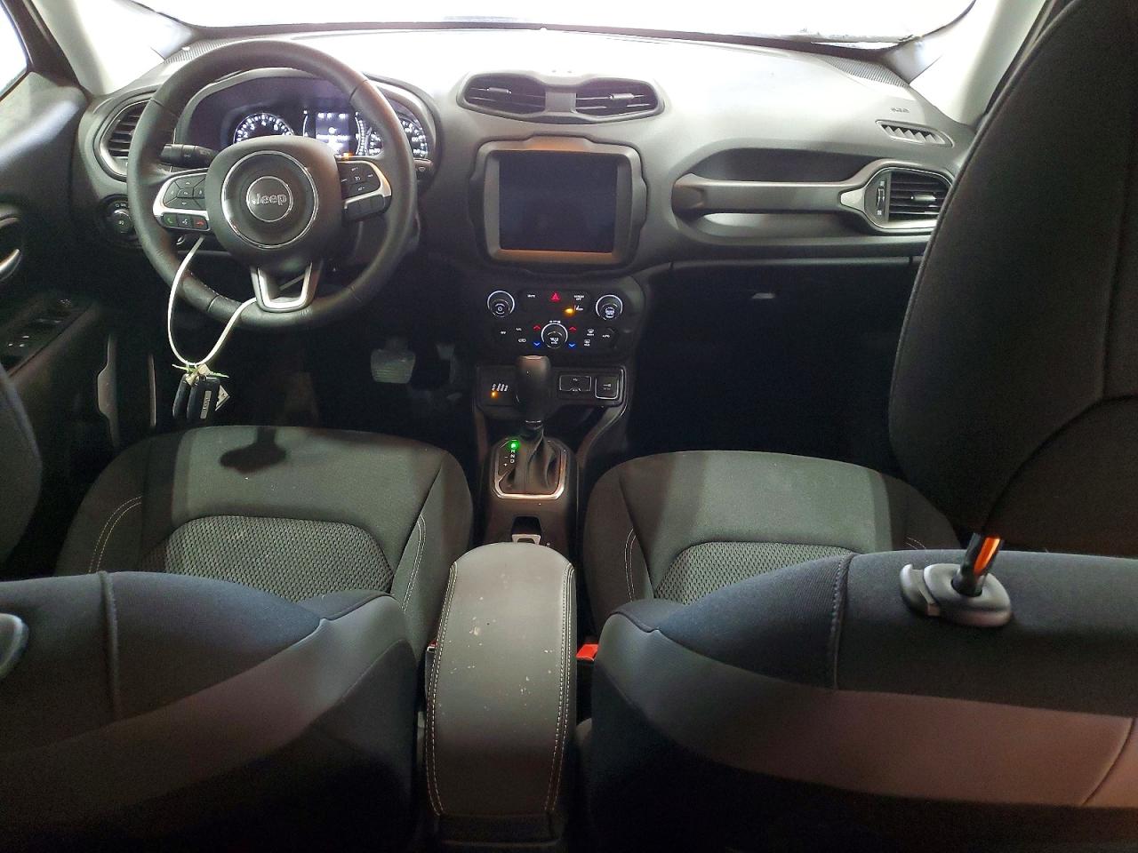 2023 Jeep Renegade VIN ZACNJDB11PPP29626 photo 8