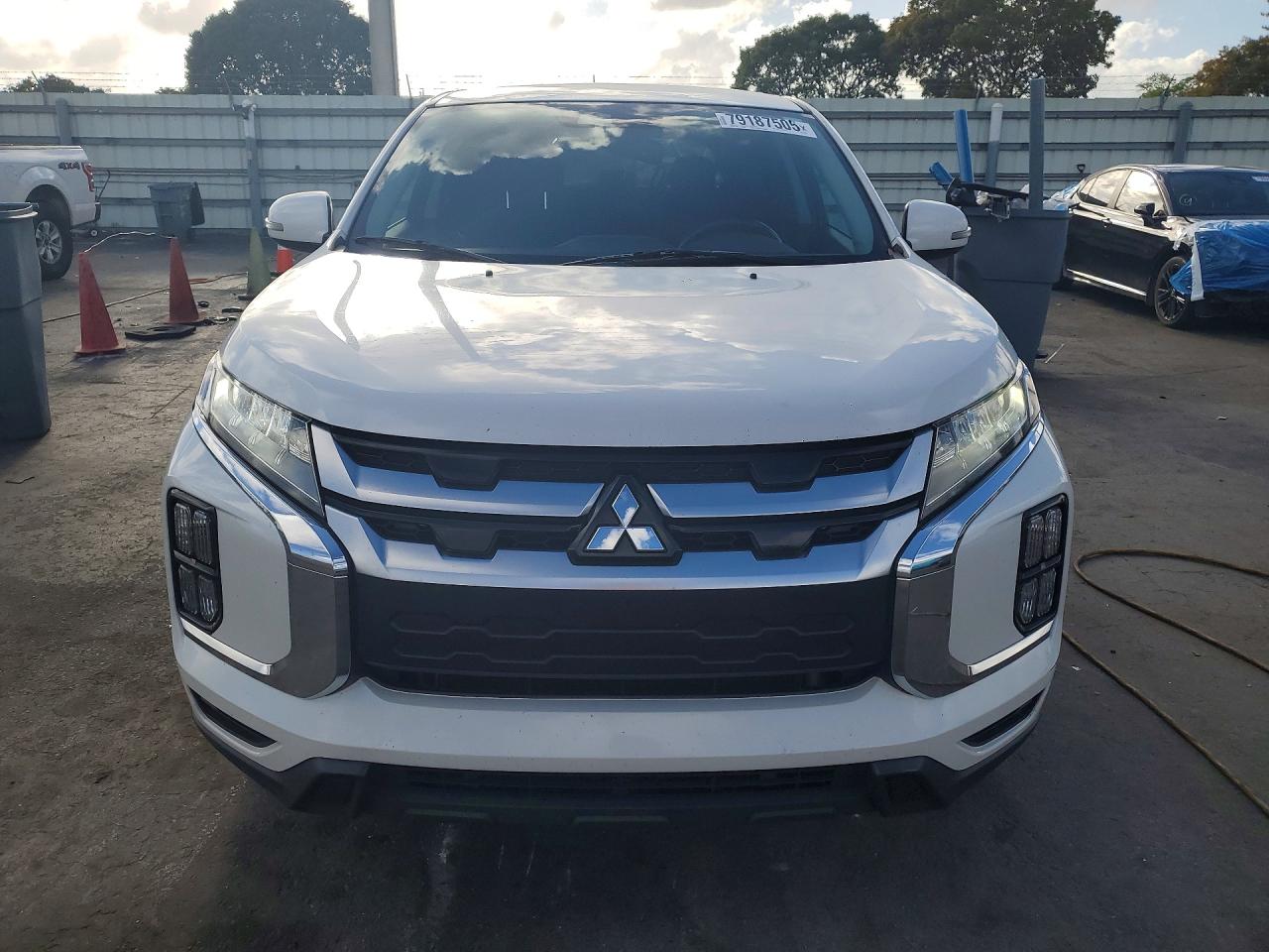 2021 Mitsubishi Outlander sport VIN JA4APVAU7MU011827 photo 5