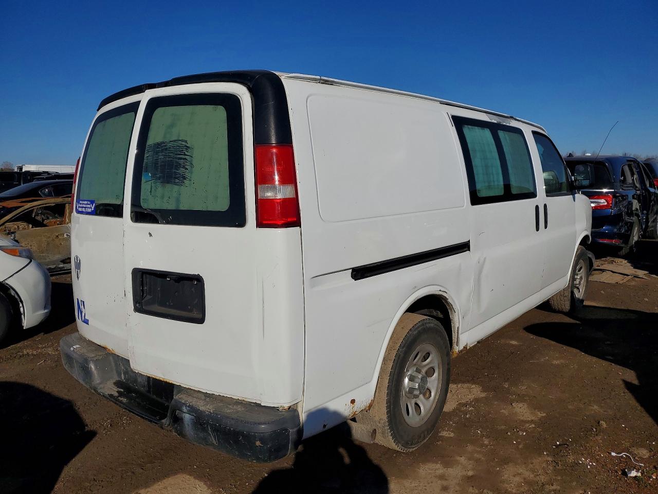 2012 CHEV Express VIN 1GCSGAFX0C1143365 photo 3