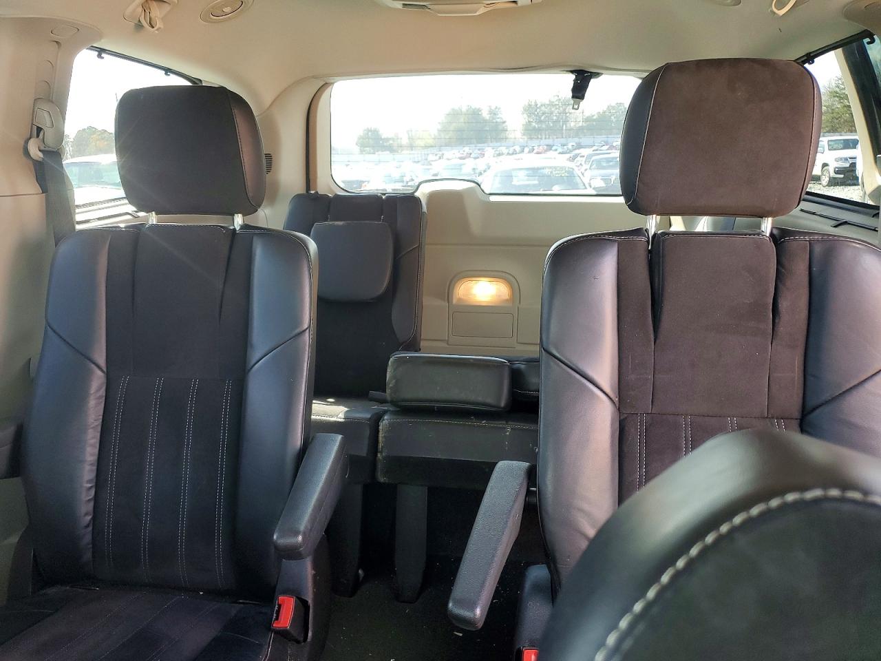 2015 Chrysler Minivan VIN 2C4RC1JG2FR698206 photo 10