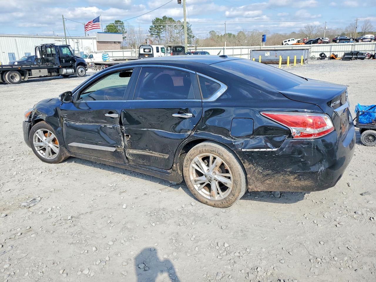 2015 Niss Altima VIN 1N4AL3AP3FC210646 photo 2