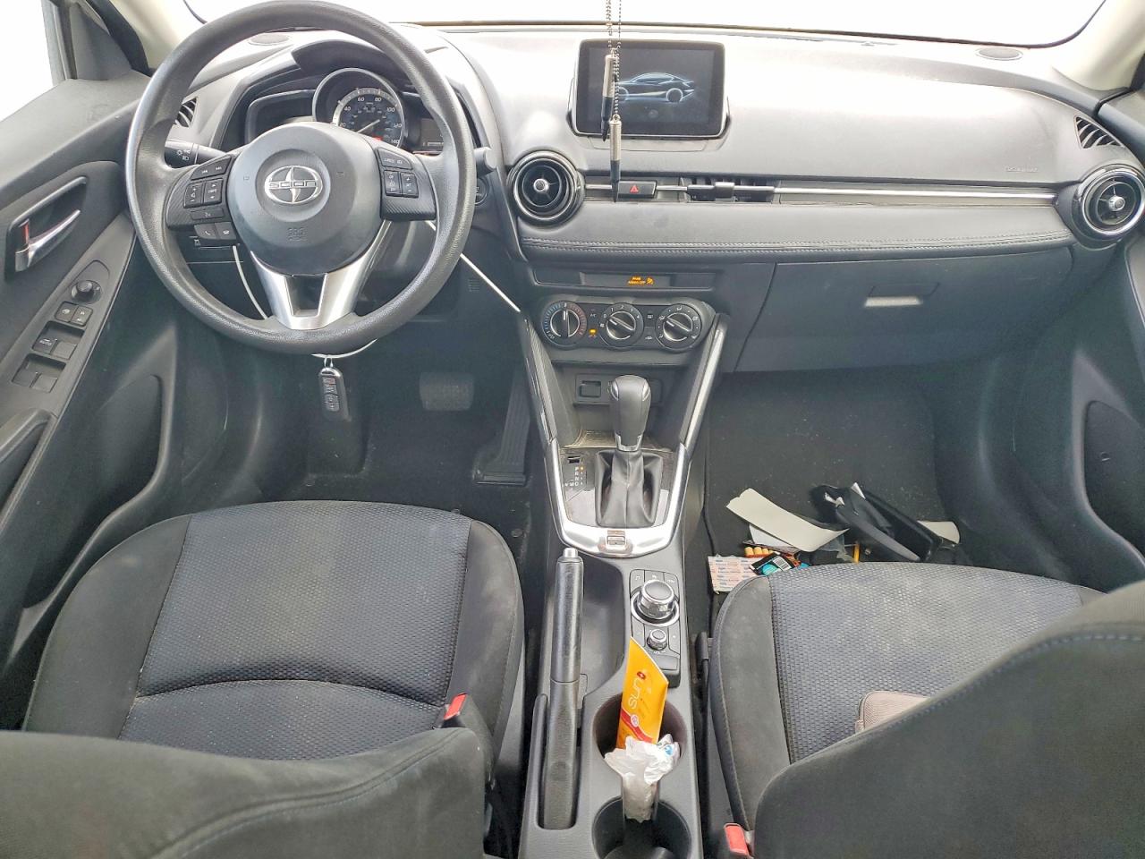 2016 Scion Ia VIN 3MYDLBZV8GY125011 photo 8