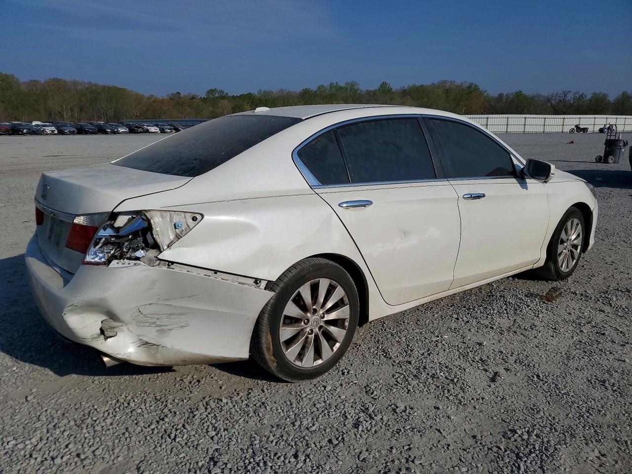 2013 Honda Accord exl VIN 1HGCR2F87DA004768 photo 3