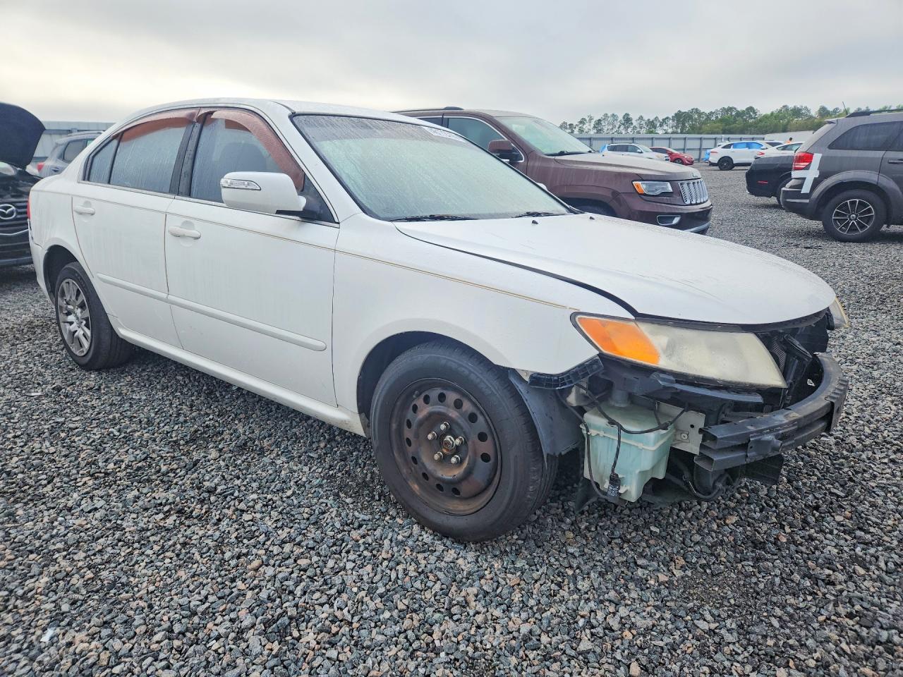 2009 Kia Optima VIN KNAGE228295356865 photo 4