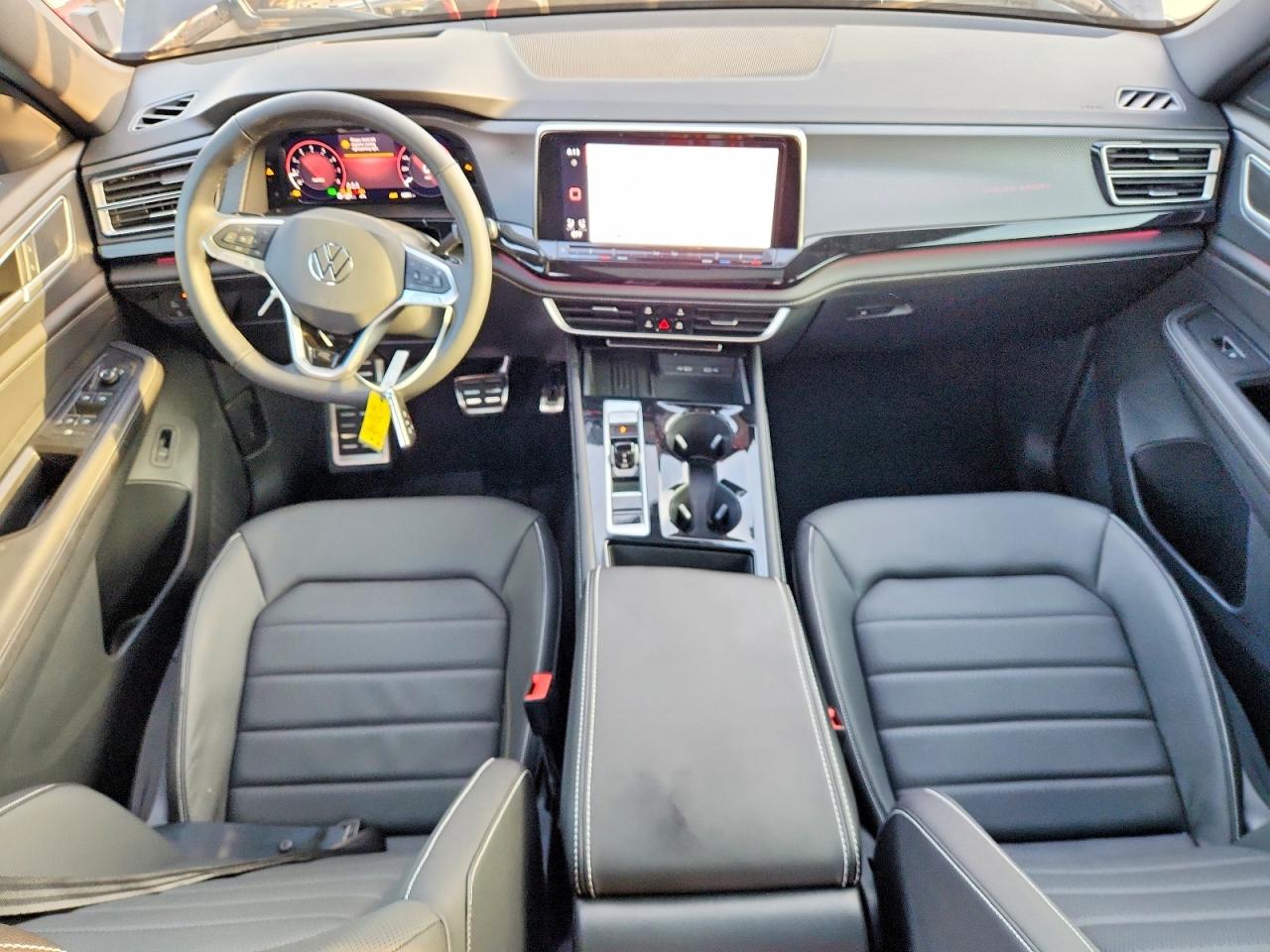 2026 Volkswagen Atlas VIN 1V2AC2CA0TC209252 photo 8