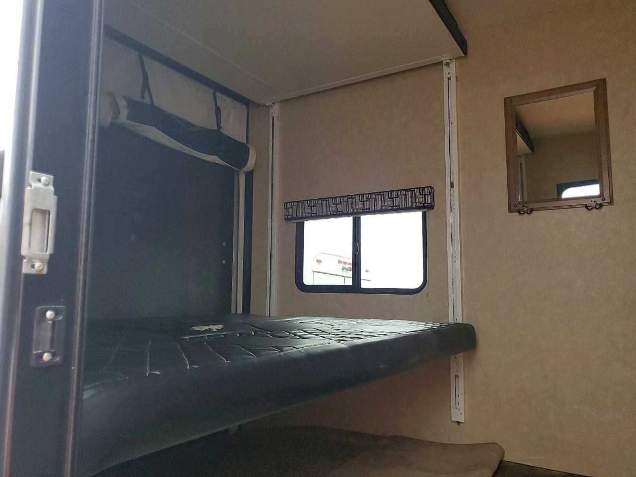2016 CRUISER Stryker to VIN 5RXTG3024G2204453 photo 9