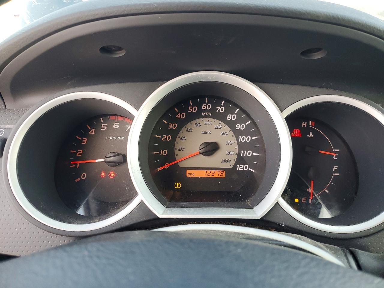 2011 Toyota Tacoma VIN 5TFNX4CNXBX002963 photo 9
