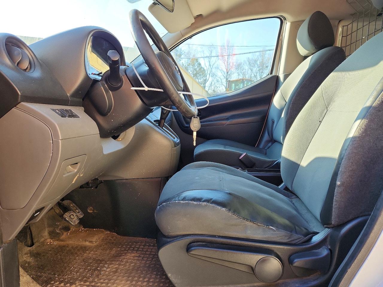 2017 Nissan Nv VIN 3N6CM0KNXHK715752 photo 7