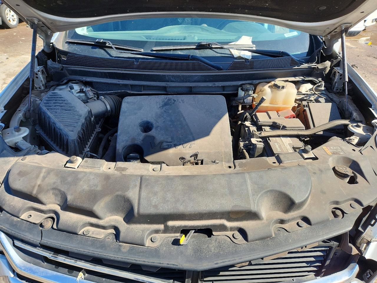 2019 Chev Traverse VIN 1GNEVGKW7KJ264144 photo 12