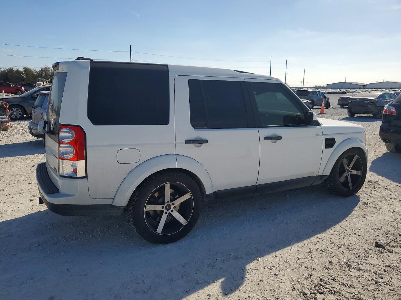 2013 Land Lr4 VIN SALAG2D44DA670152 photo 3
