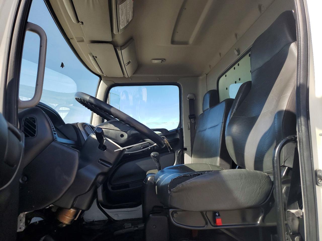 2013 HINO All other VIN 5PVNE8JP9D4S50532 photo 7