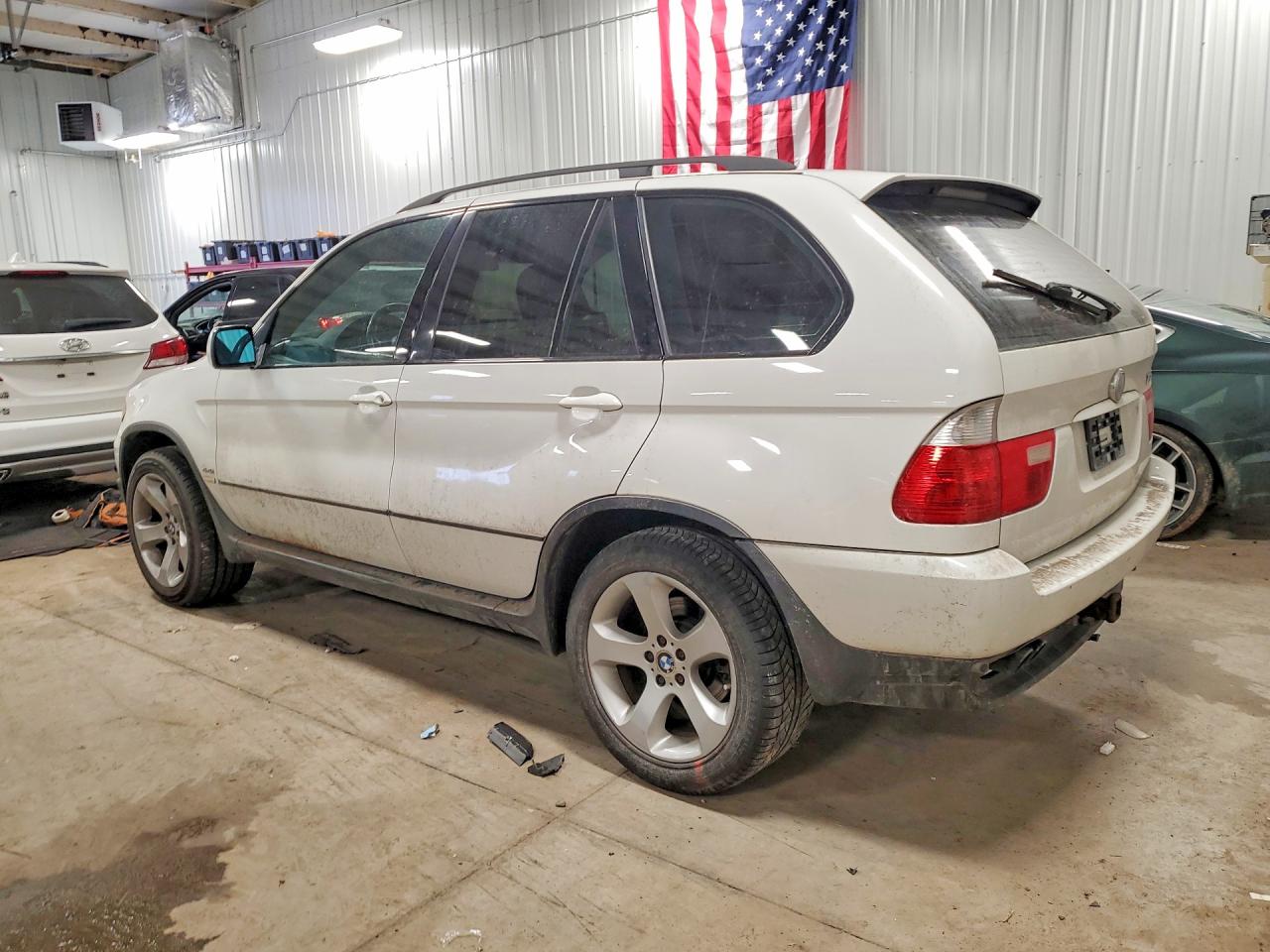 2006 BMW X5 VIN 5UXFB53536LV22751 photo 2