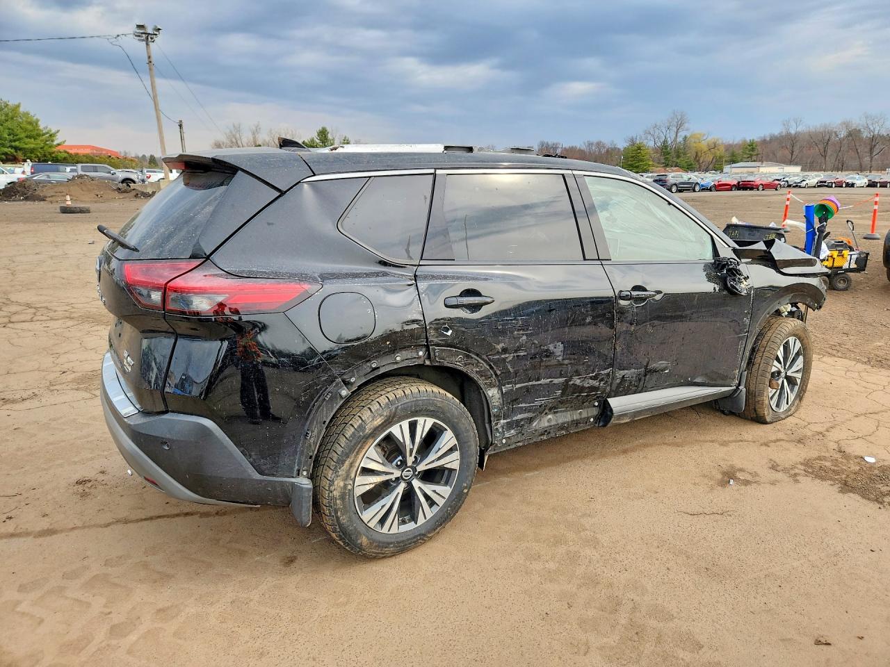 2021 Niss Rogue VIN JN8AT3BB3MW212832 photo 3