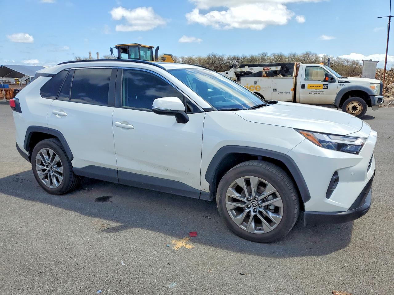 2024 Toyota Rav4 VIN JTMC1RFV2RJ028701 photo 4