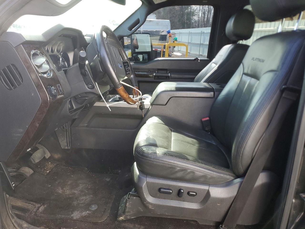 2014 Ford F450 VIN 1FT8W4DT5EEB21615 photo 7