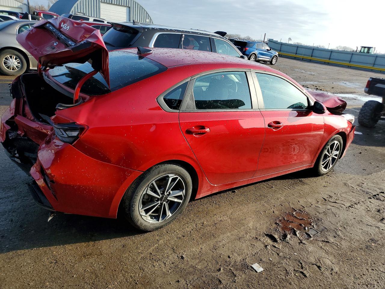 2023 KIA Forte VIN 3KPF24AD7PE657070 photo 3
