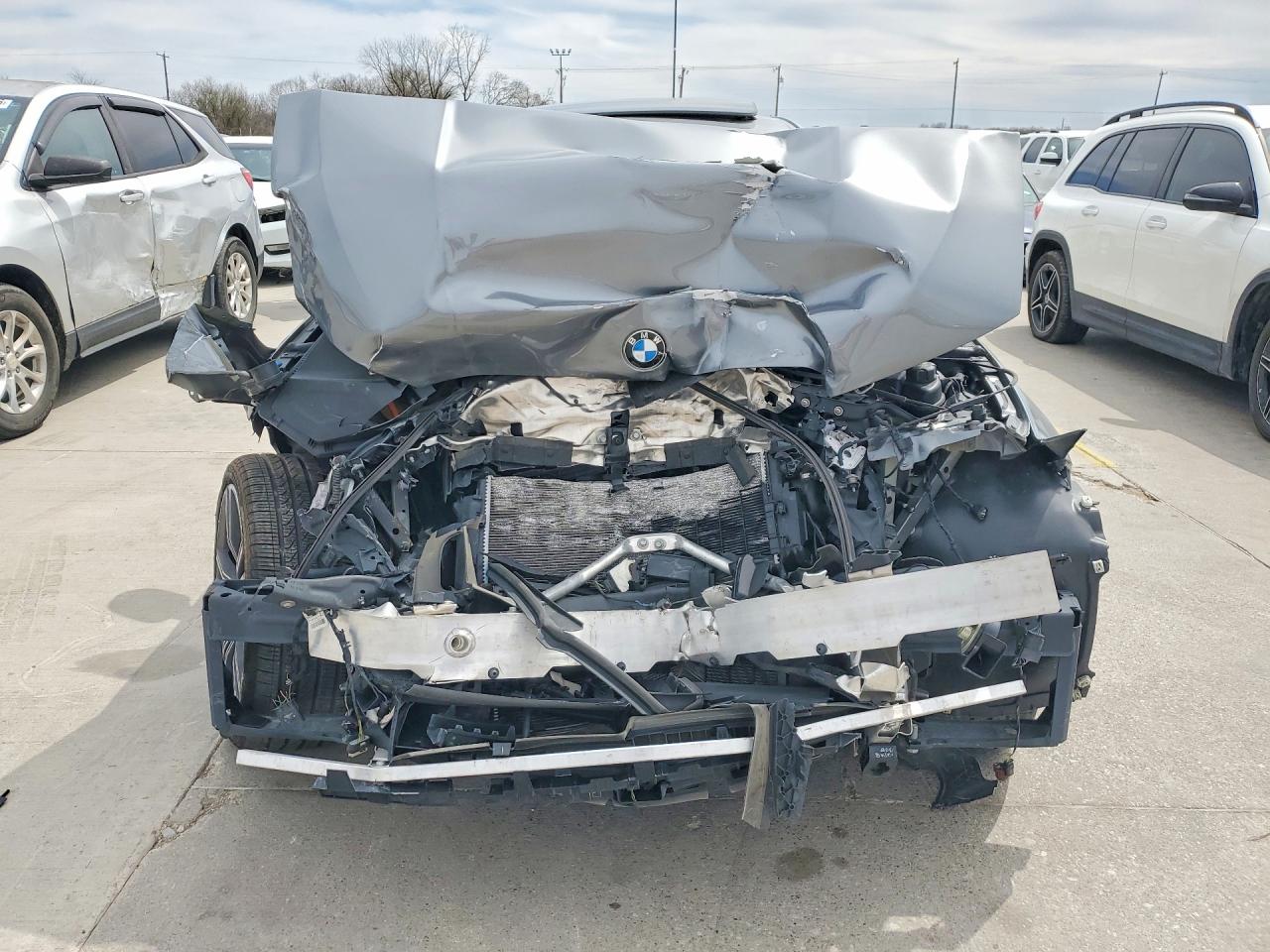 2024 BMW 3 series VIN 3MW69FF01R8D92674 photo 5