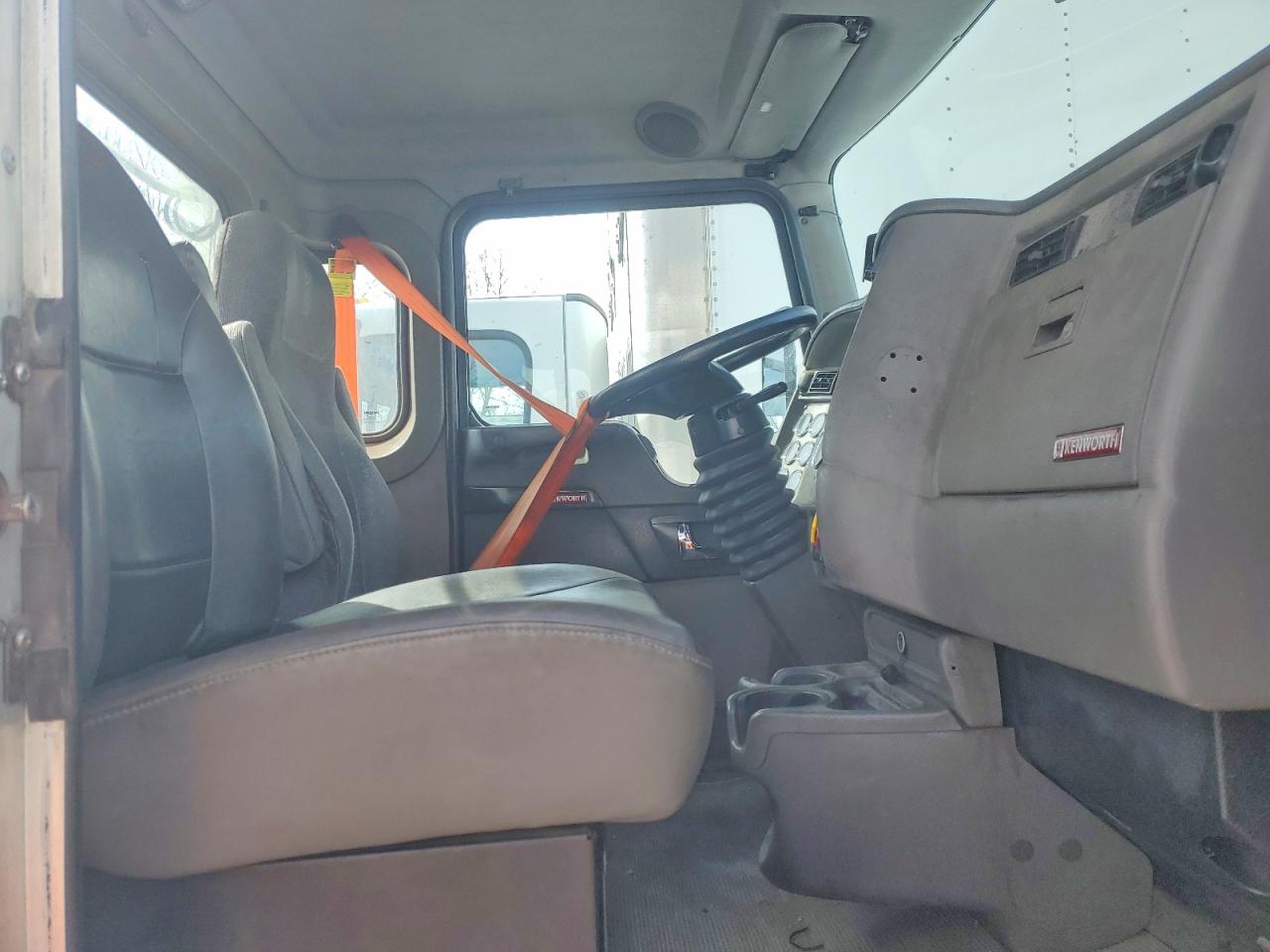2016 KENWORTH All other VIN 2XKHAJ7X9GM462826 photo 5