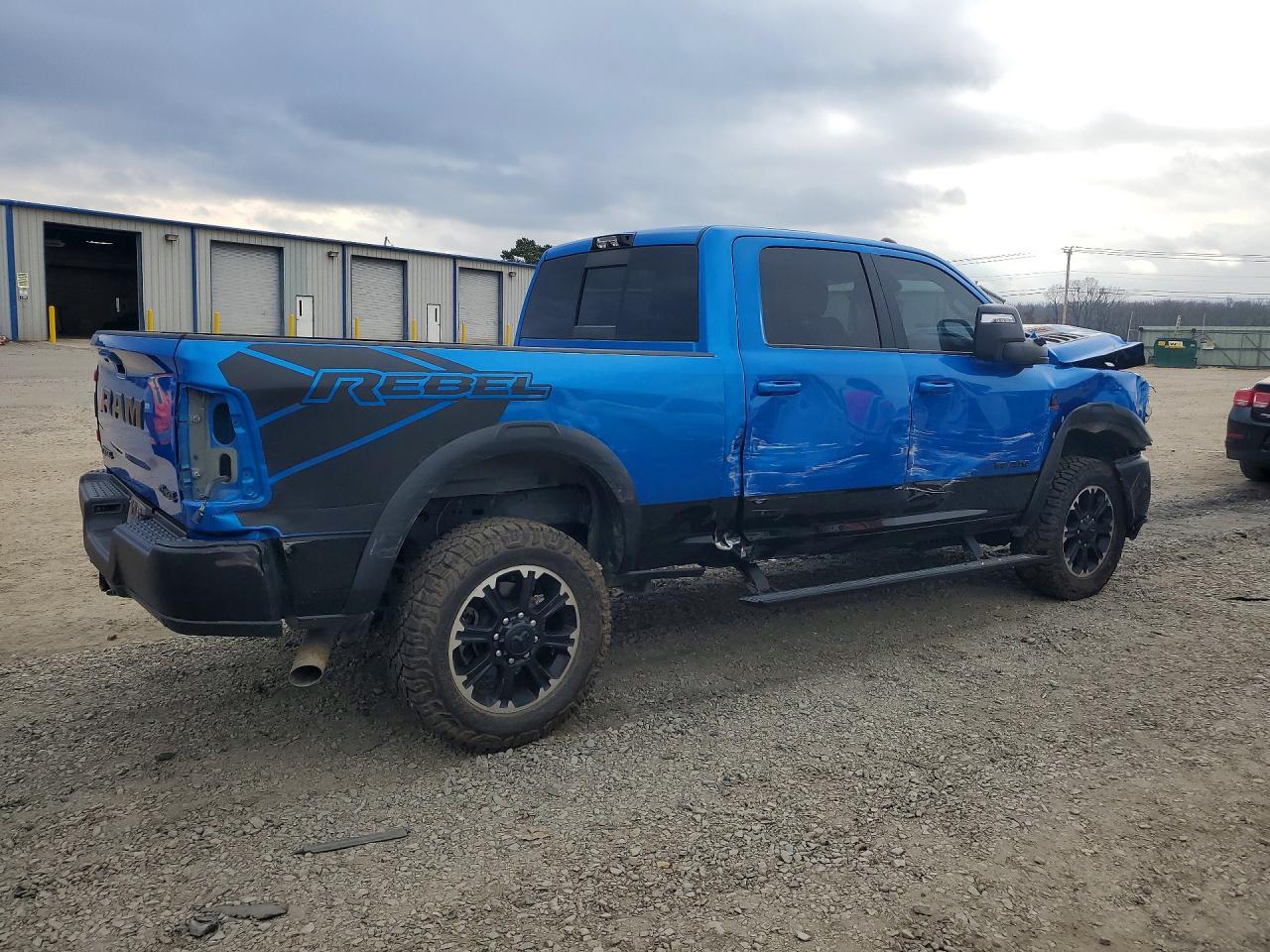 2023 RAM 2500 VIN 3C6UR5EL0PG569256 photo 3