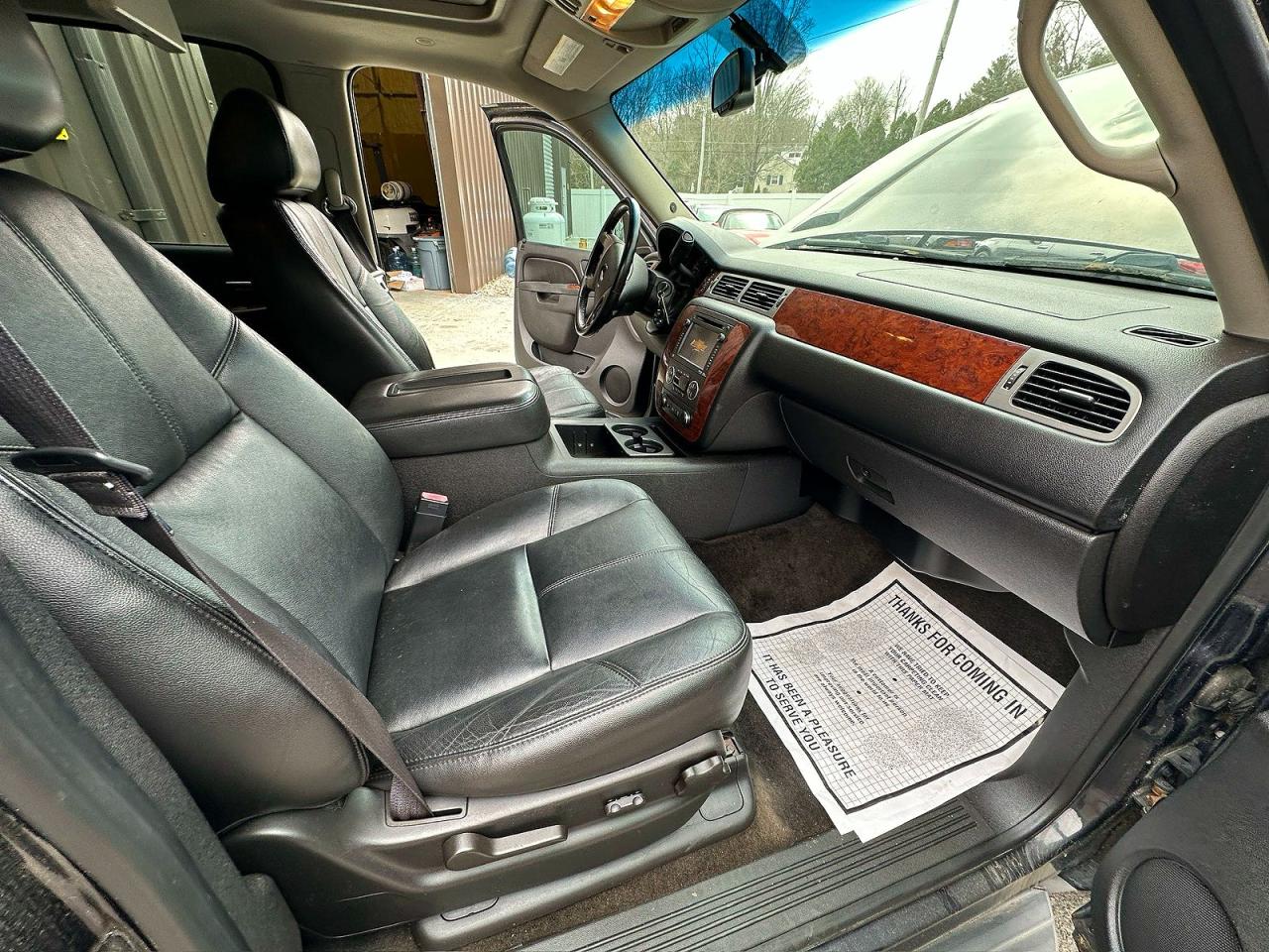 2013 Chevrolet Suburban VIN 1GNSKJE78DR138778 photo 5