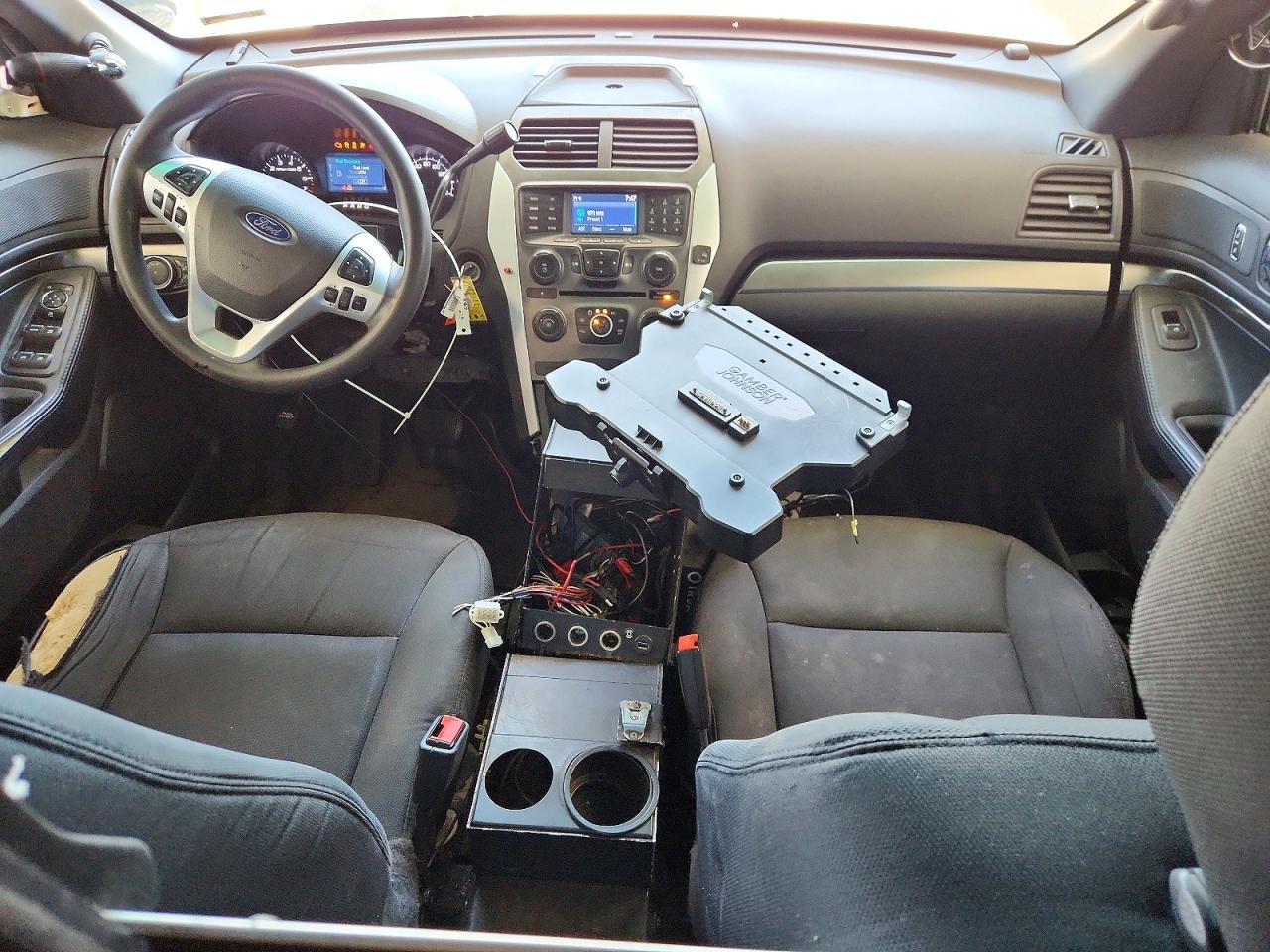 2015 Ford Explorer VIN 1FM5K8AR4FGC41647 photo 8