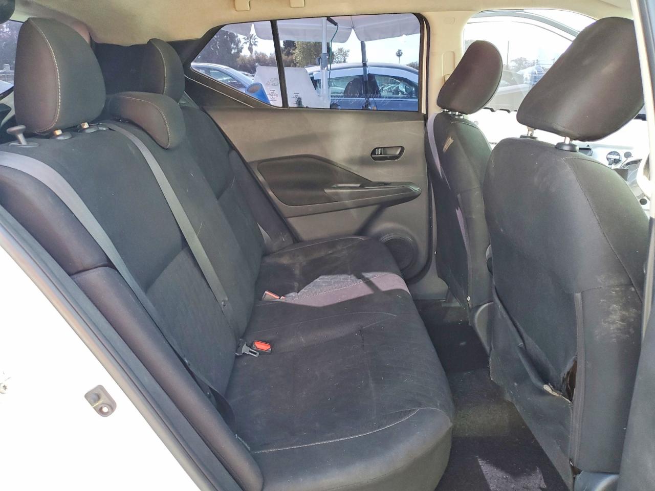 2022 Nissan Kicks VIN 3N1CP5BV0NL486000 photo 11