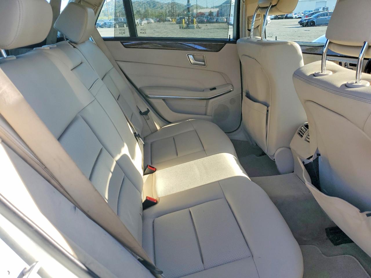 2014 Mercedes-Benz E-class VIN WDDHH8JBXEA804310 photo 10