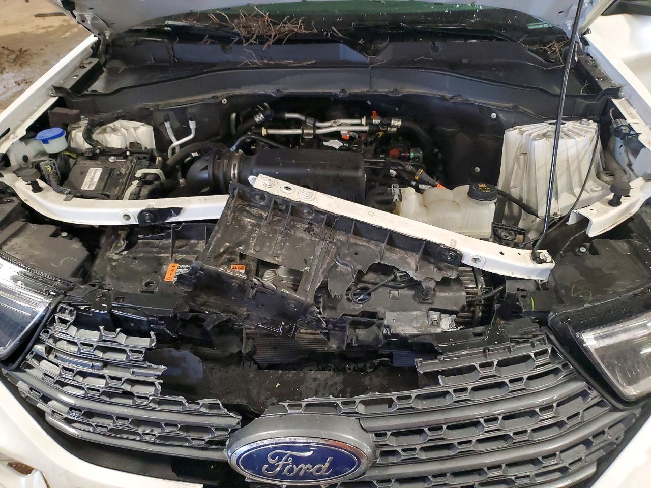 2024 Ford Explorer VIN 1FMSK8DH1RGA15589 photo 12