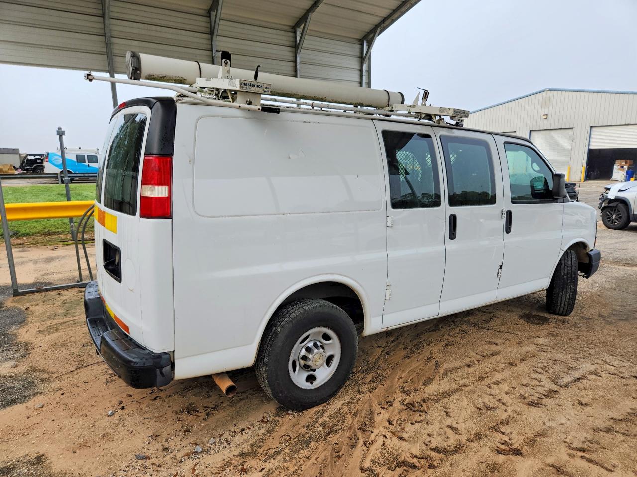 2013 CHEV Express VIN 1GCWGFCAXD1904189 photo 3