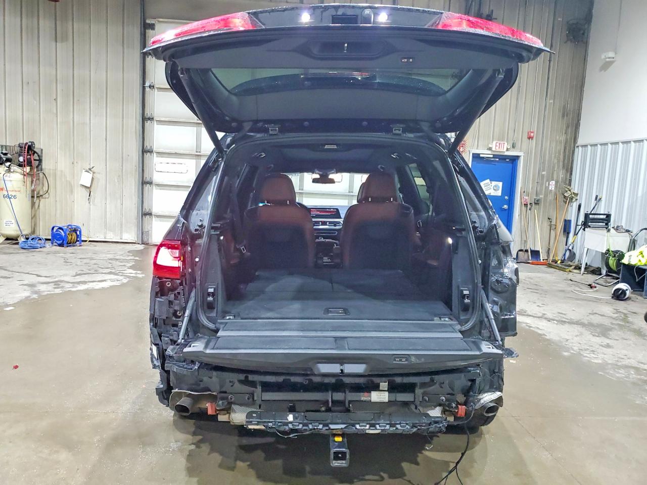 2022 BMW X7 VIN 5UXCW2C0XN9L60946 photo 6