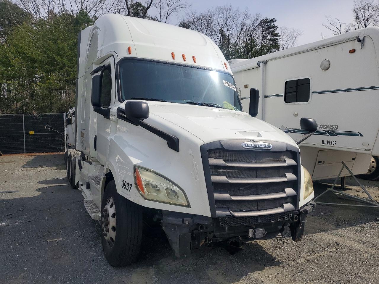 2019 FREIGHTLINER All other VIN 1FUJHHDR5KLKG0128 photo 9