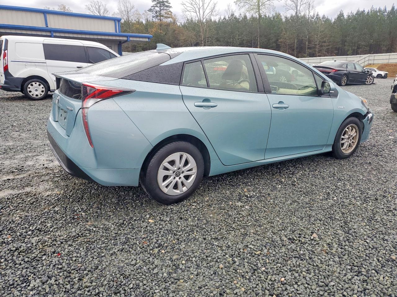2018 Toyota Prius VIN JTDKBRFU6J3065534 photo 3