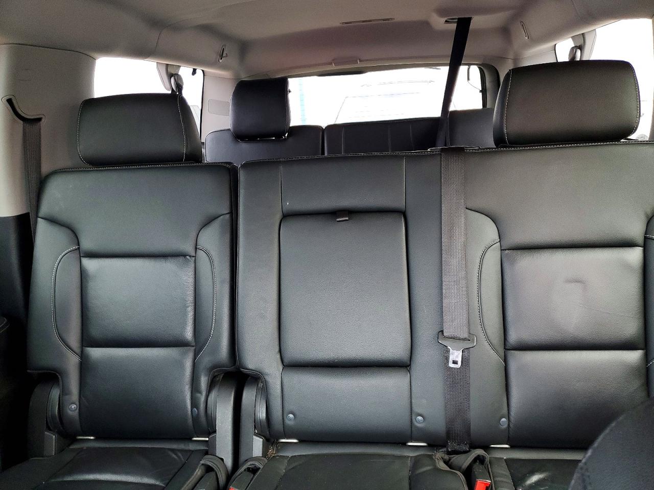 2020 CHEVROLET Suburban VIN 1GNSKHKC6LR102628 photo 10
