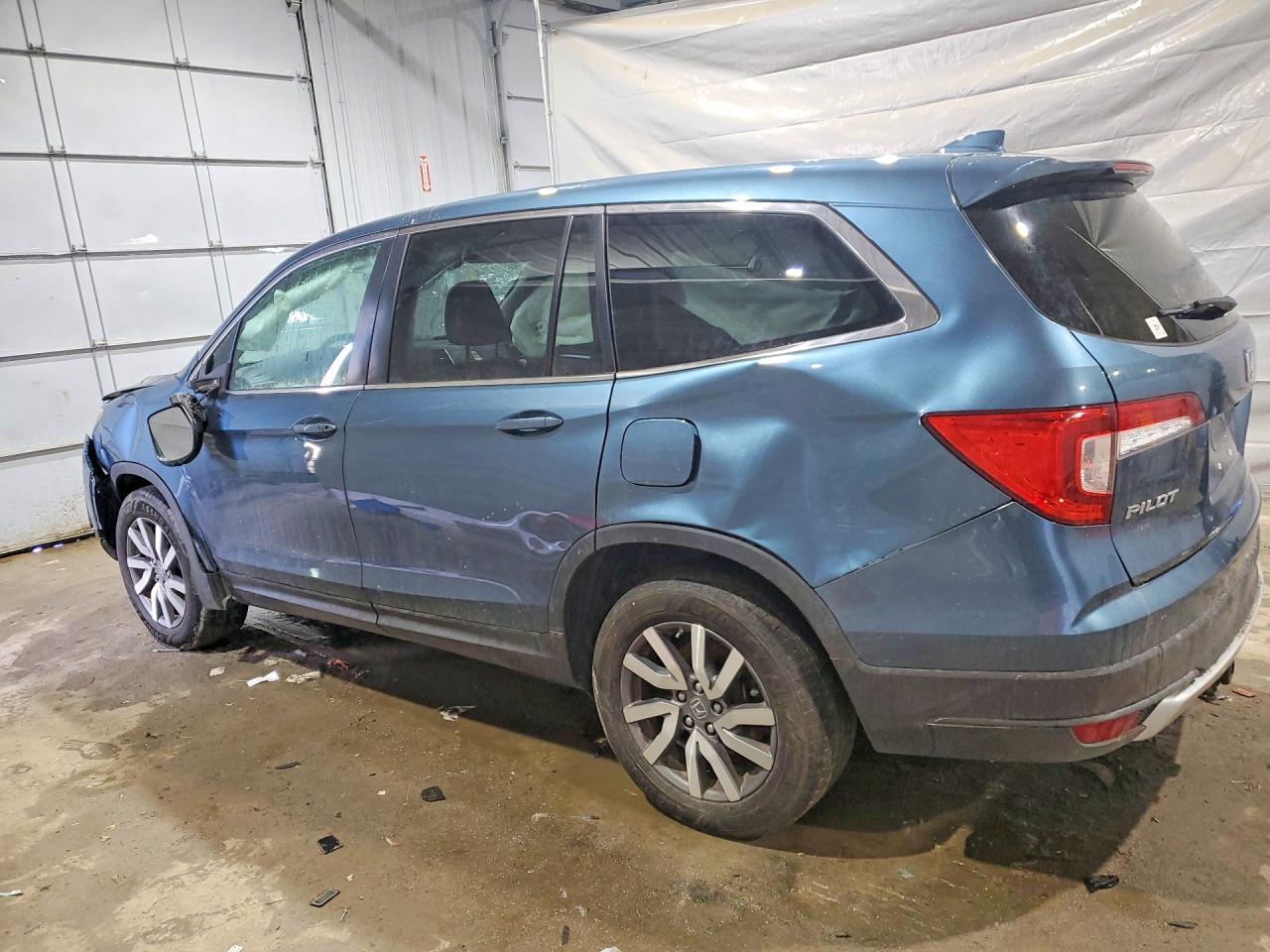 2019 Honda Pilot VIN 5FNYF6H56KB075388 photo 2