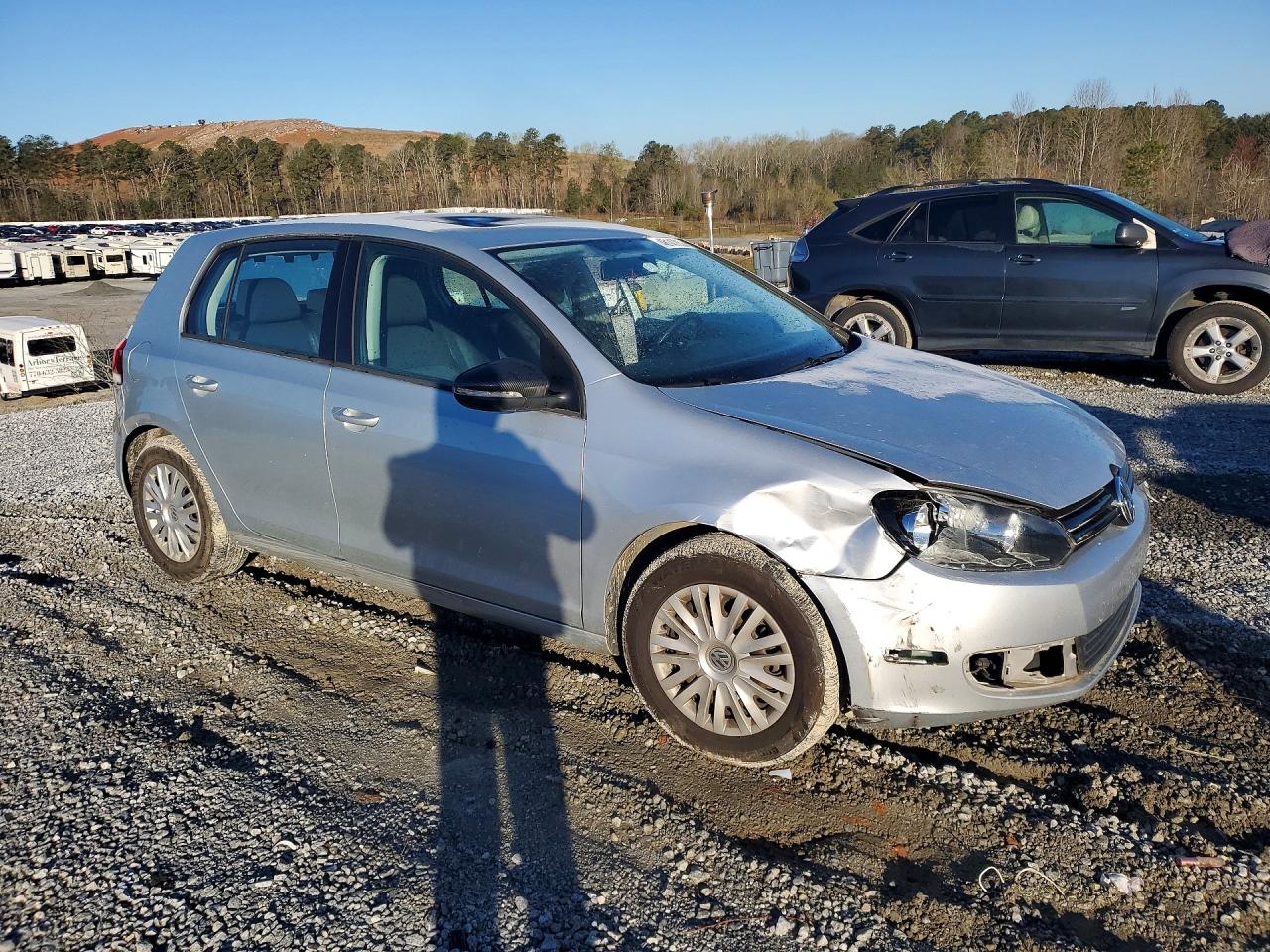 2011 Volkswagen Golf VIN WVWDA7AJXBW275521 photo 4