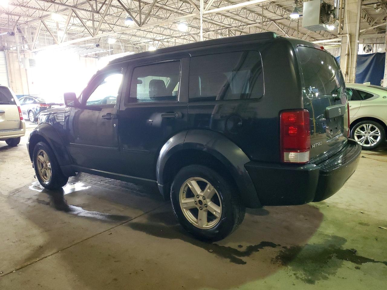2008 Dodge Nitro VIN 1D8GU28K08W138832 photo 2