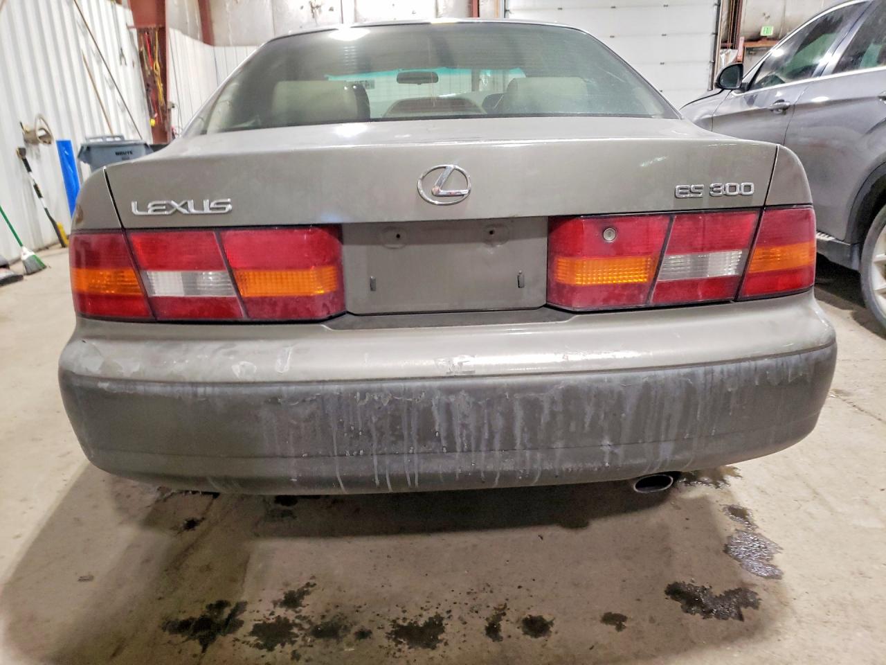 1998 LEXUS Es 300 bas VIN JT8BF28G5W0136202 photo 6