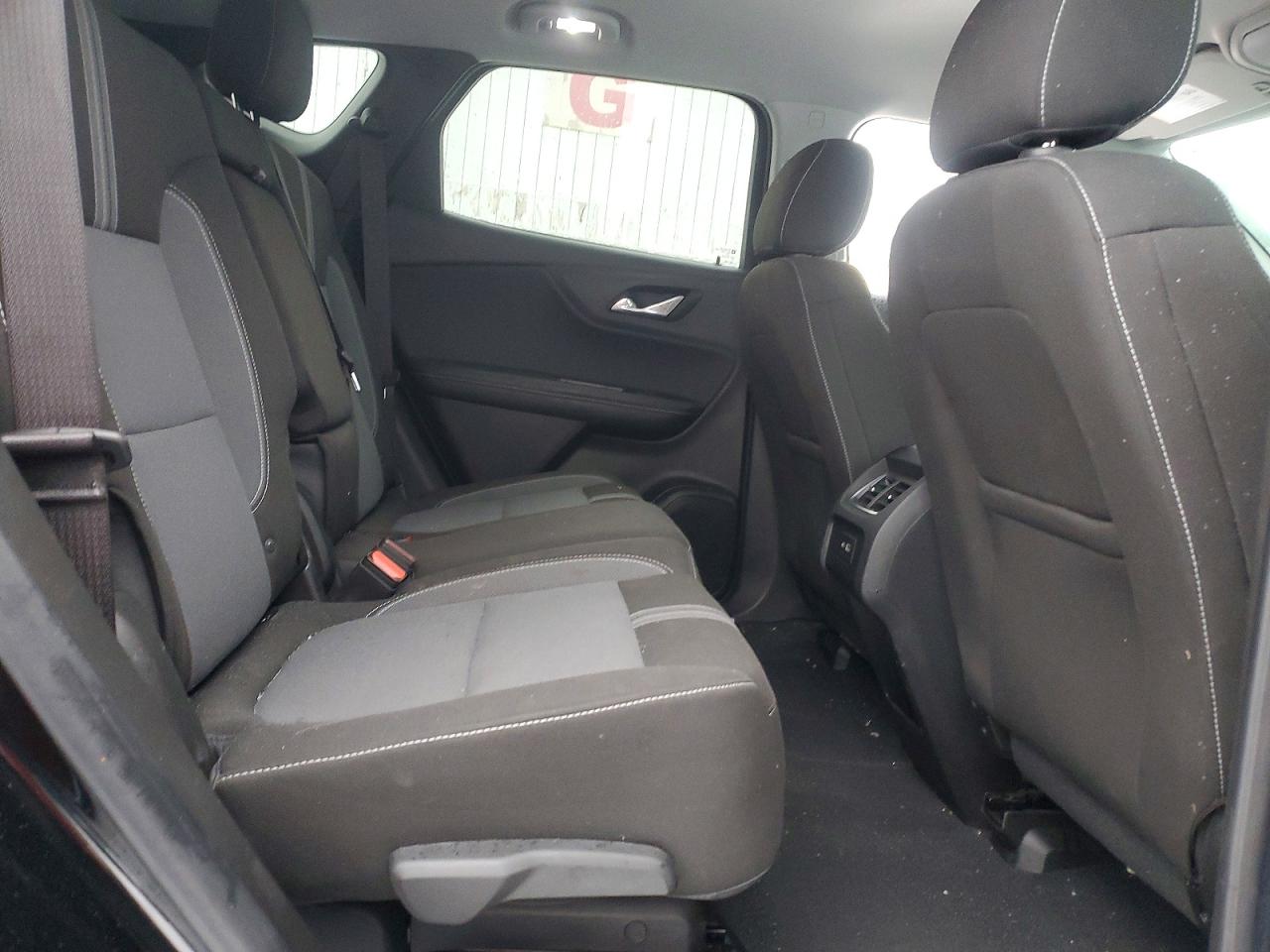 2023 Blazer VIN 3GNKBHR48PS204854 photo 11