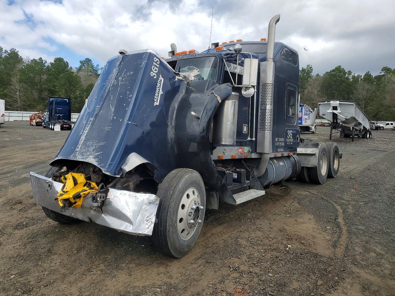 2000 KENWORTH All other VIN 1XKWDB9X3YR848458 photo 2