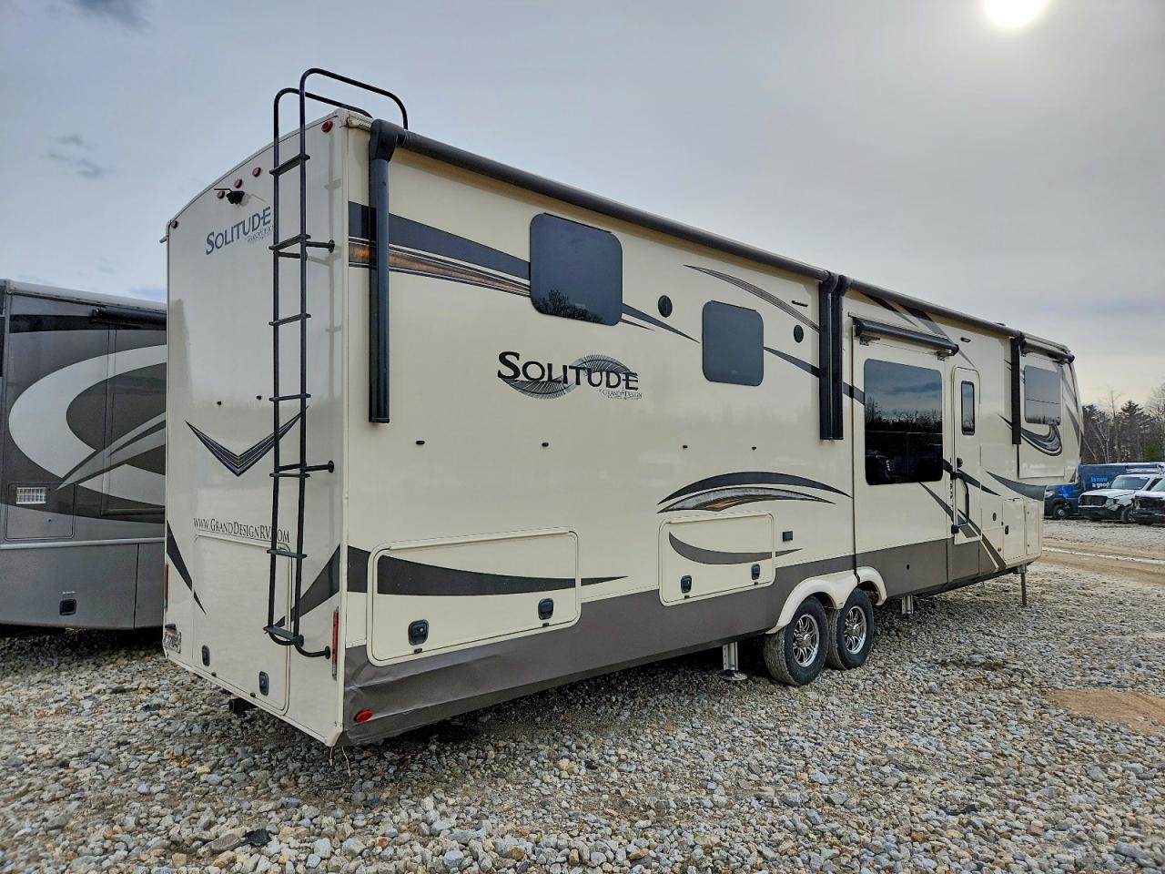 2021 GRAND Solitude VIN 573FS4322MAA01123 photo 4