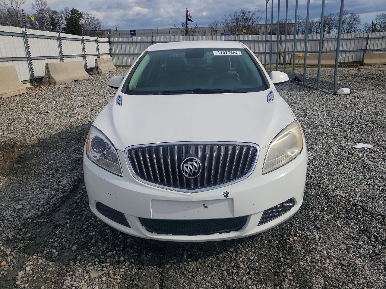 2014 Buick Verano VIN 1G4PN5SK4E4229109 photo 5