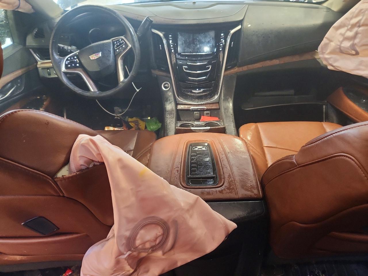 2017 Cadillac Escalade VIN 1GYS4JKJ2HR362194 photo 8