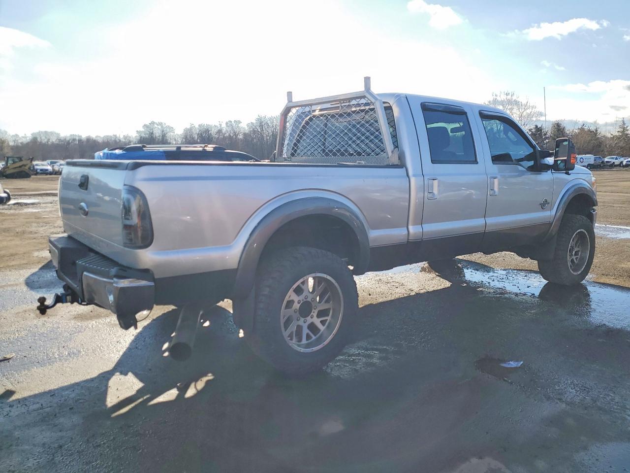 2011 FORD F350 VIN 1FT8W3BT9BEA89275 photo 3