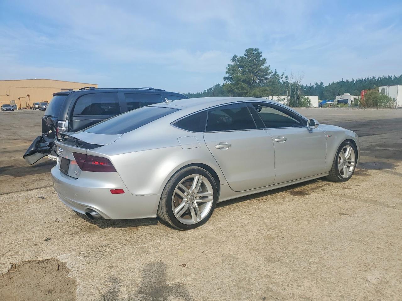 2014 AUDI A7 VIN WAUWGAFC8EN098425 photo 3