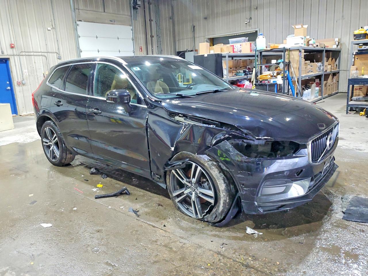 2019 VOLVO Xc60 VIN LYV102RK4KB215634 photo 4